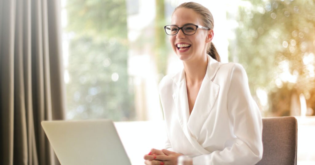 Online tutoring jobs earn money from home